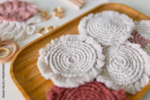 Macramé coaster.